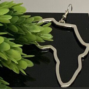 African Earring, African Jewelry, Gift Idea, World Earring, Safari Earring